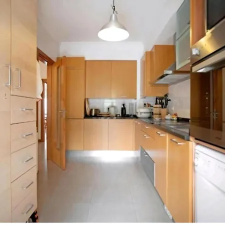 Geniessen Sie Den Balkon Mit Blick Auf Apartament *